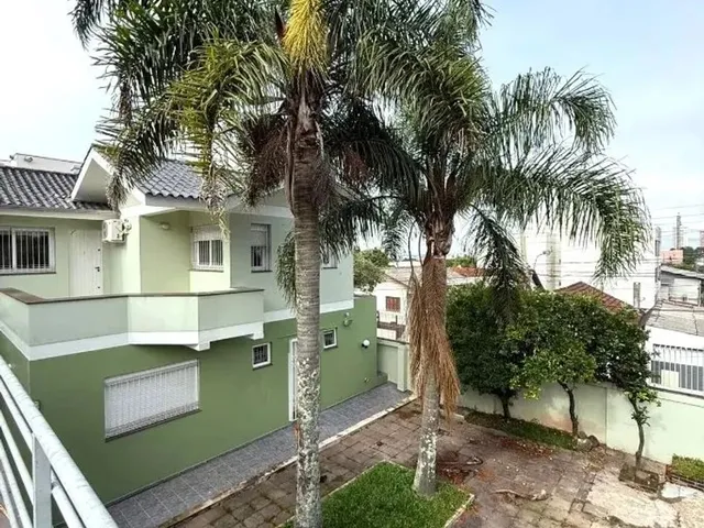 Imagem: Caxias do Sul - Casa Padrão - Petrópolis