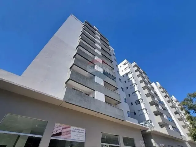 Imagem: Apartamento de Dois Dormitórios com Sacada