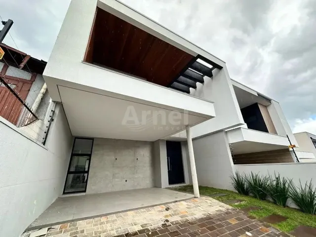 Imagem 6: Casa de 3 Dormitórios Sendo 1 Suíte no Centro de Passo Fundo, para Venda