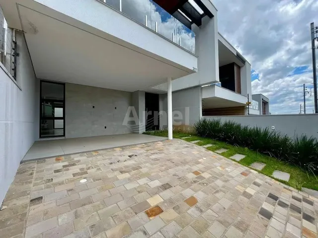 Imagem 7: Casa de 3 Dormitórios Sendo 1 Suíte no Centro de Passo Fundo, para Venda