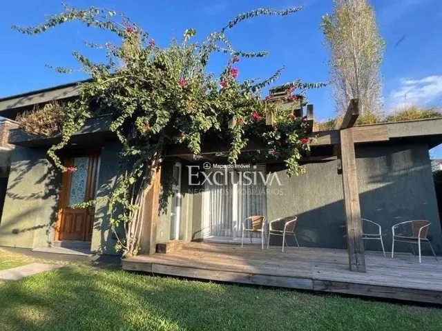 Imagem: Casa com 3 Dormitórios À Venda, 232 M²