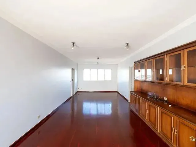 Imagem: Apartamento de 3 Quartos no Setor Oeste