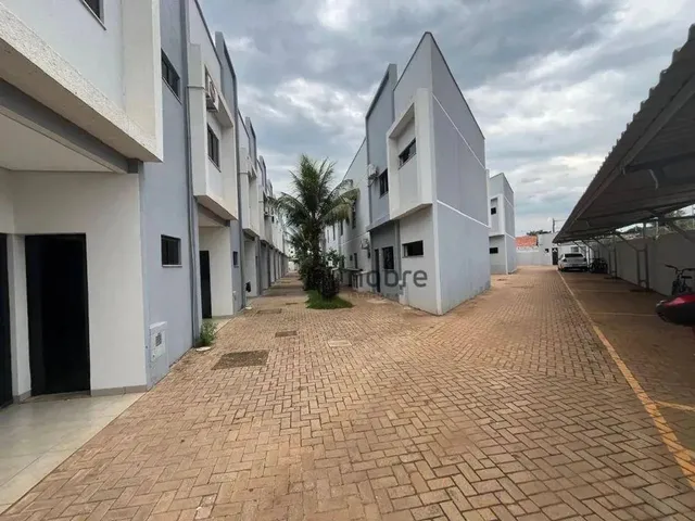 Imagem: Sobrado com 2 Dormitórios para Alugar