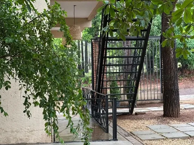 Imagem 4: Recanto Capim Dourado. Aluguel de Quartos e Espaço com Piscina e Churrasqueira