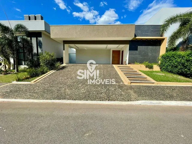 Imagem: A casa possui 4 Dormitórios, 3 Suítes, 5 Banheiros, 2 Vagas