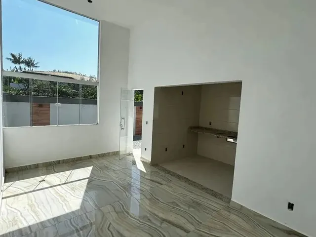 Imagem 12: Linda e Moderna Casa Linear com Piscina - Enseada