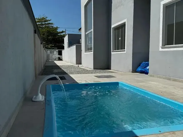 Imagem 5: Linda e Moderna Casa Linear com Piscina - Enseada