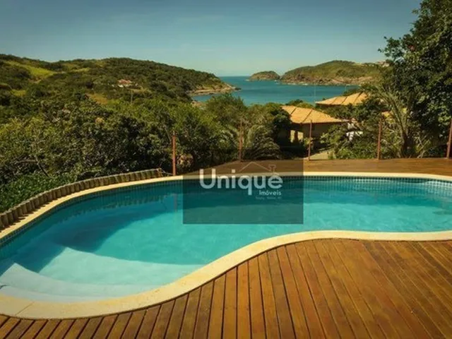 Imagem: Casa com 6 Dormitórios À Venda, 260 M²