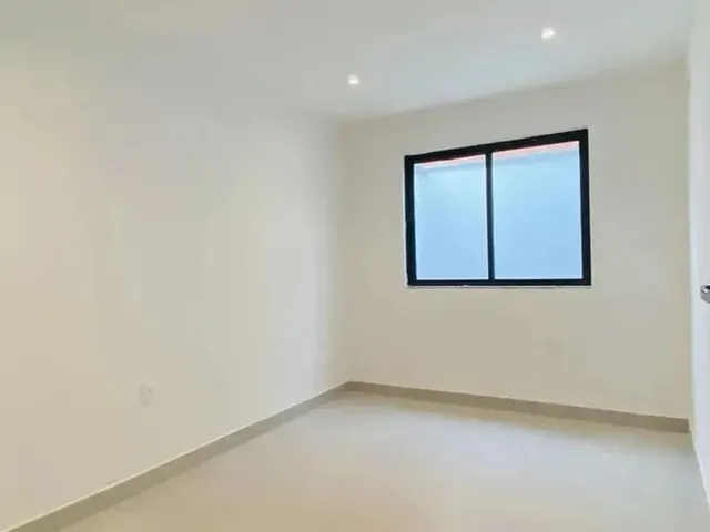 Imagem 3: Casa para Venda em Macaé, com 67 Metros Quadrados com 2 Quartos em Parque Atlântico