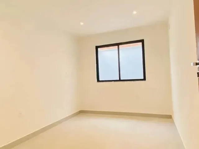 Imagem 2: Casa para Venda em Macaé, com 67 Metros Quadrados com 2 Quartos em Parque Atlântico