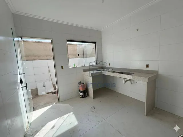 Imagem 13: Casa Duplex (Fundos) com 3 Quartos (1 Suíte) e Terraço Gourmet À Venda no Village, Rio
