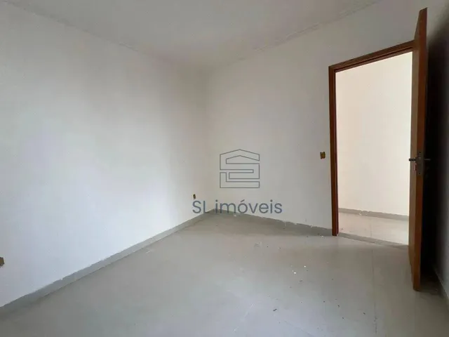 Imagem 15: Casa Duplex (Fundos) com 3 Quartos (1 Suíte) e Terraço Gourmet À Venda no Village, Rio