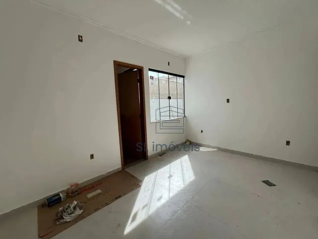 Imagem 12: Casa Duplex (Fundos) com 3 Quartos (1 Suíte) e Terraço Gourmet À Venda no Village, Rio