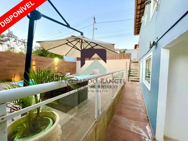 Imagem: Casa À Venda com 4 Dormitórios em Praia