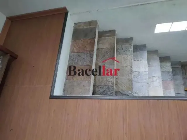 Imagem 15: Casa de Rua : Duplex / Residencial / Fazendinha