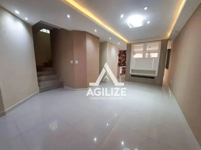 Imagem: Casa com 3 Dormitórios À Venda, 144 M²