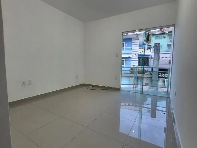 Imagem 4: Dúplex Três Quartos Sendo Uma Suíte, Jardim Vitória Macaé Rj!