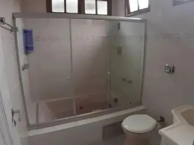 Imagem 5: Sobrado 4 Dormitórios - Bairro Zona Nova