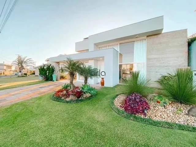 Imagem 1: Casa com Piscina no Condominio Riviera com 4 Suítes em Xangri-La. Ref: Ca0147