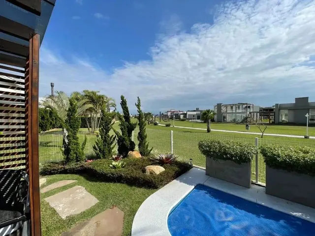 Imagem 3: Casa com Piscina no Condominio Riviera com 4 Suítes em Xangri-La. Ref: Ca0147