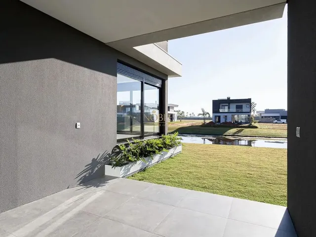 Imagem 6: Casa com Fachada Imponente no Reserva das Águas