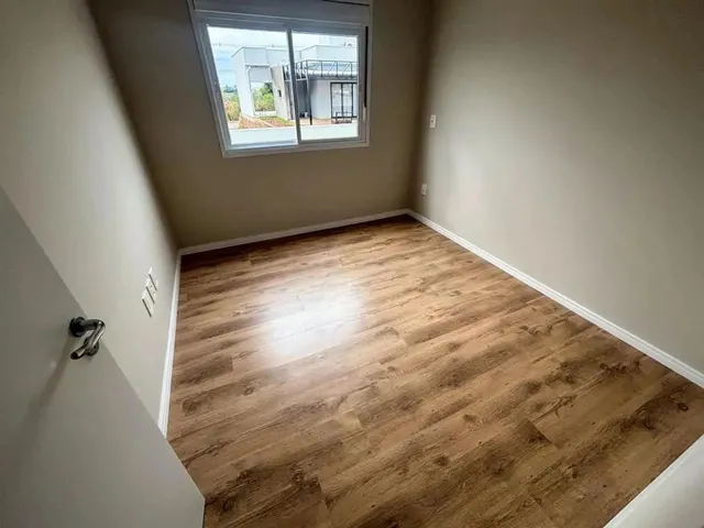 Imagem 5: À Venda: Casa Unifamiliar (Não Gemina) de 86,44M², 03 Dorm. (01 Suíte), Pátio E
