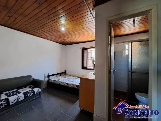 Imagem 3: C50 - Ótima Residência Composta de 02 Suítes em Boa Localização