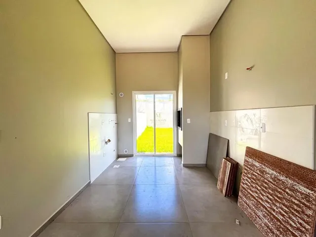 Imagem 10: À Venda: Casa Geminada C/ Amplo Pátio em Rua Sem Saída| 64M² (Nova