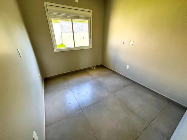 Imagem 12: À Venda: Casa Geminada C/ Amplo Pátio em Rua Sem Saída| 64M² (Nova
