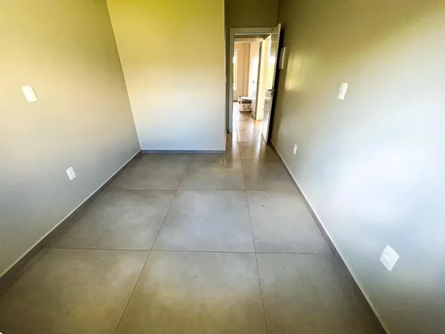 Imagem 4: À Venda: Casa Geminada C/ Amplo Pátio em Rua Sem Saída| 64M² (Nova