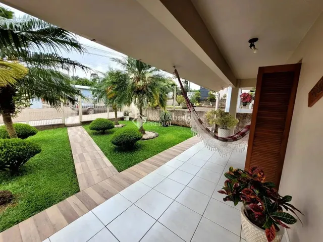 Imagem: Casa com 3 Dormitórios e Quiosque