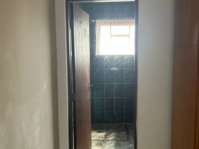 Imagem 14: Aluga-Se Imóvel Comercial- Térreo Comercial + Casa no Piso Superior, Itupeva-Sp