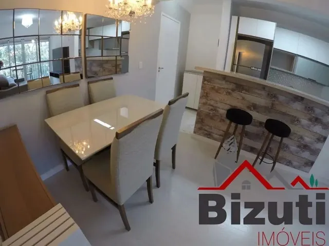Imagem: O apartamento possui 2 Dormitórios, 1 Suíte, 2 Banheiros,