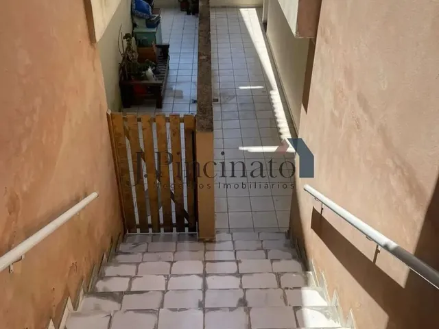 Imagem: Casa com 01 Quarto para Alugar no Bairro