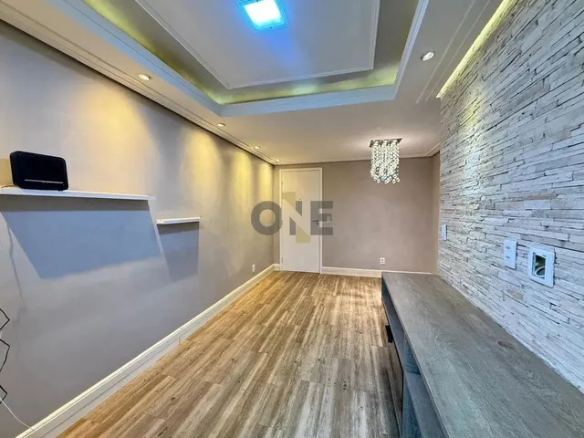 Imagem: O apartamento possui 2 Dormitórios, 1 Banheiro, 1 Vaga na