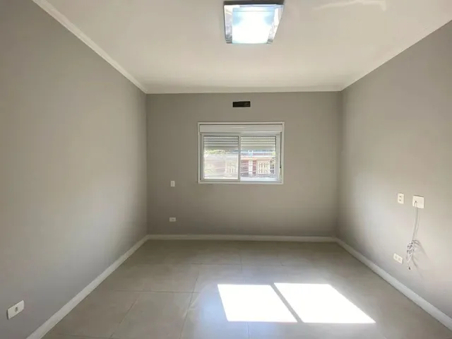 Imagem 2: More com Conforto e Segurança: Apartamento com 3 Dormitórios e Varanda Integrada