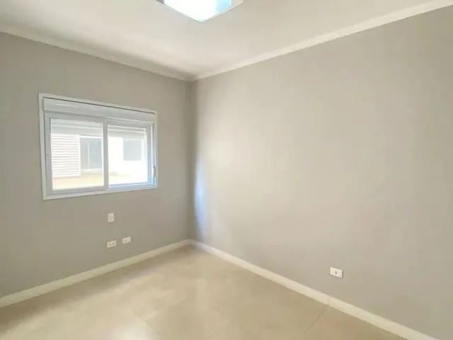 Imagem 3: More com Conforto e Segurança: Apartamento com 3 Dormitórios e Varanda Integrada
