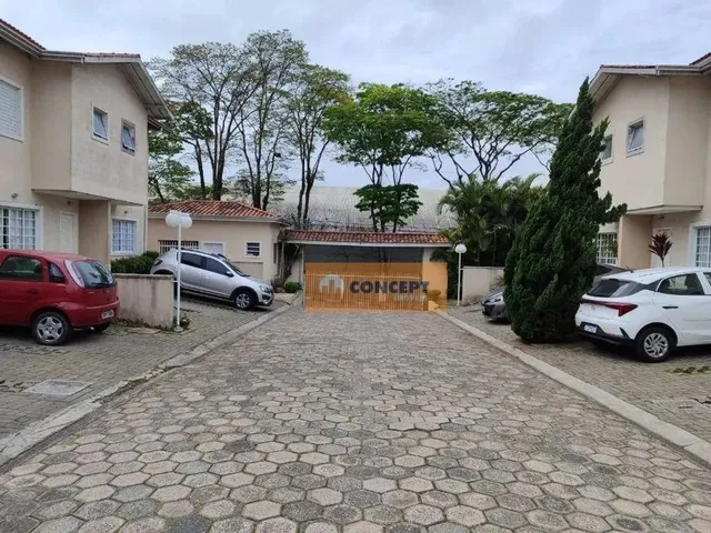 Imagem: Sobrado com 3 Dormitórios À Venda, 92