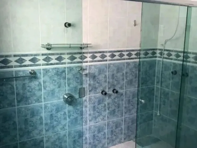 Imagem 7: Sobrado À Venda em Cotia, Jardim Leonor, com 4 Quartos, com 172 M²