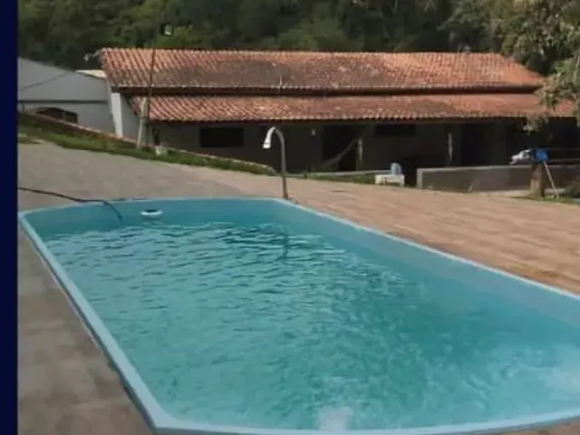 Imagem: Alugo Disponível Natal e Ano Novo