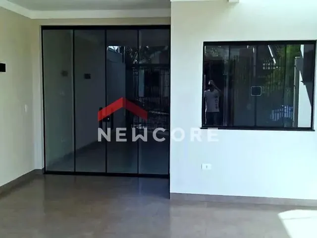 Imagem 4: Casa em Rua Rio Samambaia - Conjunto Habitacional Sanenge - Maringá/Pr