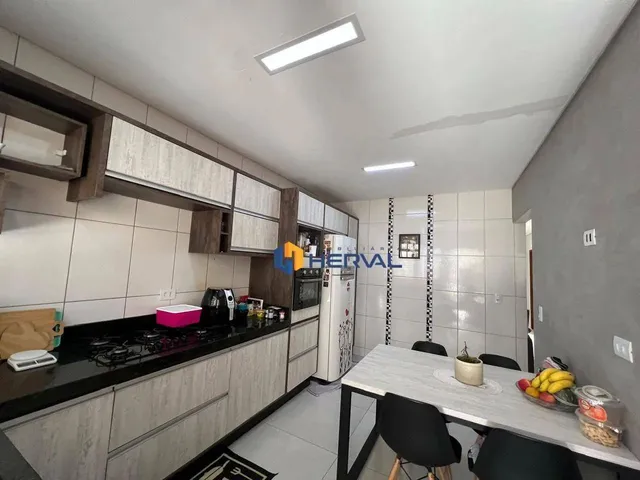 Imagem: Casa com 3 Quartos À Venda, 108 M² por