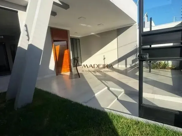 Imagem: Linda Casa Nova no Jardim Mediterrâneo