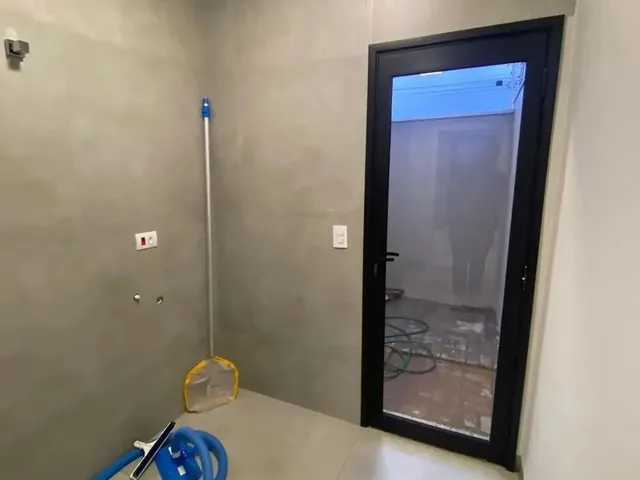 Imagem 10: Casa À Venda em Maringá, Jardim Munique, com 3 Suítes, com 150 M²