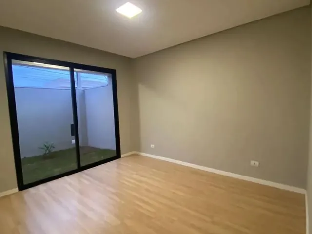 Imagem 13: Casa À Venda em Maringá, Jardim Munique, com 3 Suítes, com 150 M²