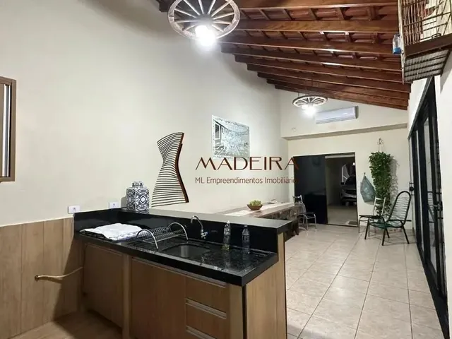Imagem 11: Casa À Venda em Parque Residencial Tuiuti, Maringá - Pr