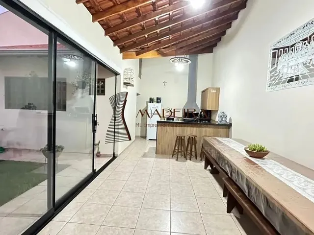 Imagem 8: Casa À Venda em Parque Residencial Tuiuti, Maringá - Pr