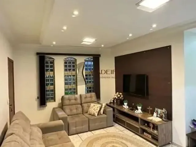 Imagem 13: Casa À Venda em Parque Residencial Tuiuti, Maringá - Pr