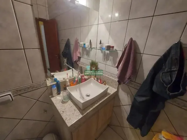 Imagem 6: Casa À Venda em Maringá, Jardim São Clemente, com 3 Quartos, com 100 M²