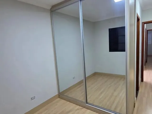 Imagem 14: Casa À Venda em Maringá, Zona 31, com 3 Quartos, com 105 M²